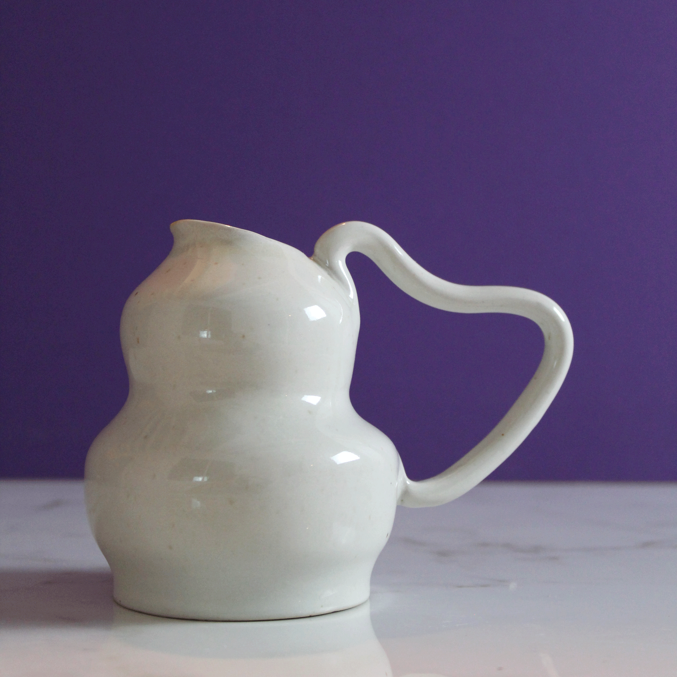 White with Olive Bubble-Shaped Heart Pitcher