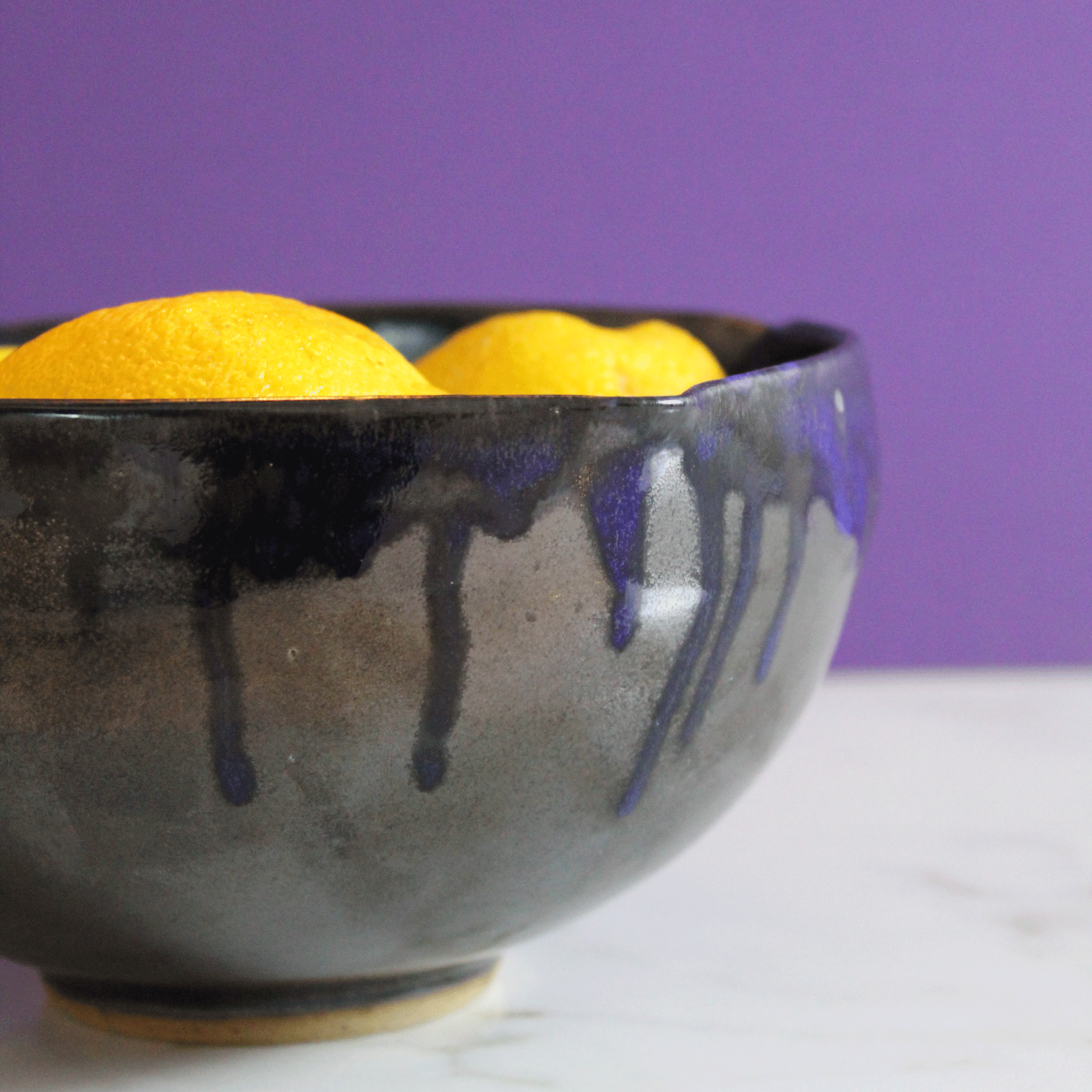 Large Scalloped Dripping Serving Bowl